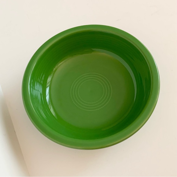 HLC Fiesta cereal bowl in Shamrock green - Picture 2 of 6